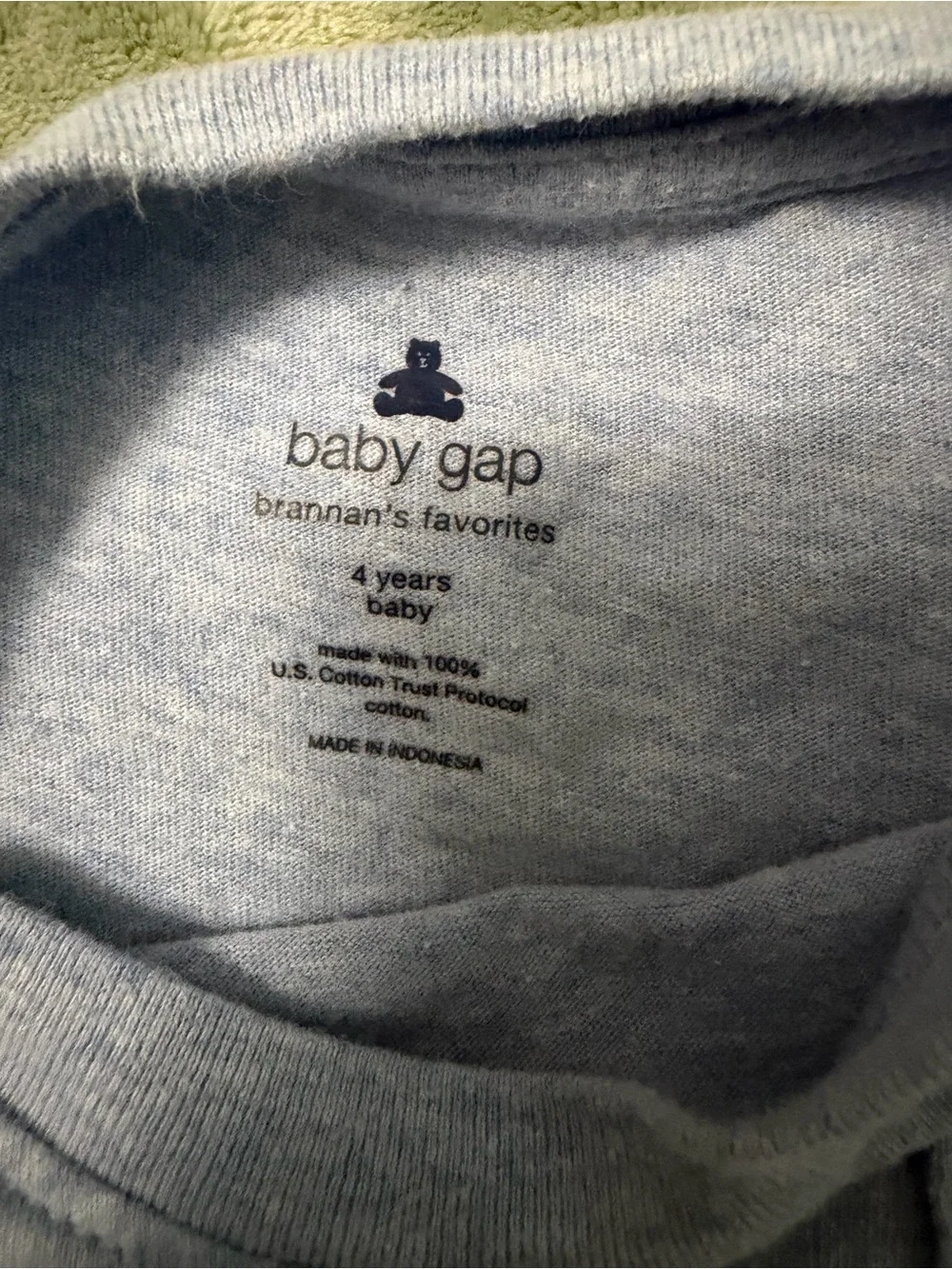 Baby Gap Brannan’s Favorites Blue Bear Pocket Tee 4Y